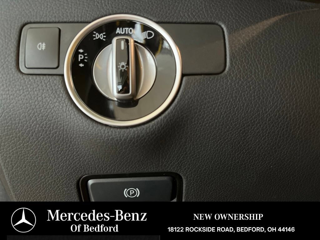 Used 2018 Mercedes-Benz GLE 350 4MATIC image 27