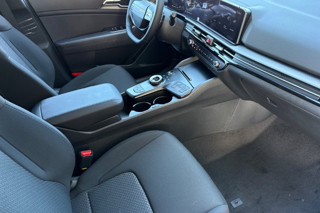New 2027 Kia Sportage S FWD image 19