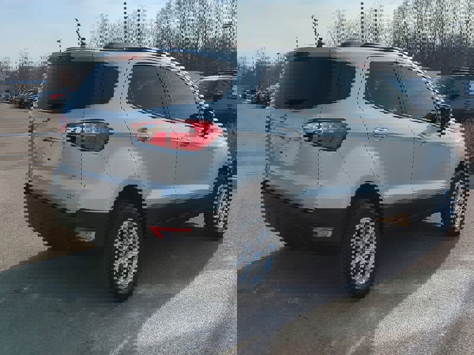 Used 2020 Ford EcoSport SE w/ SE Convenience Package image 8