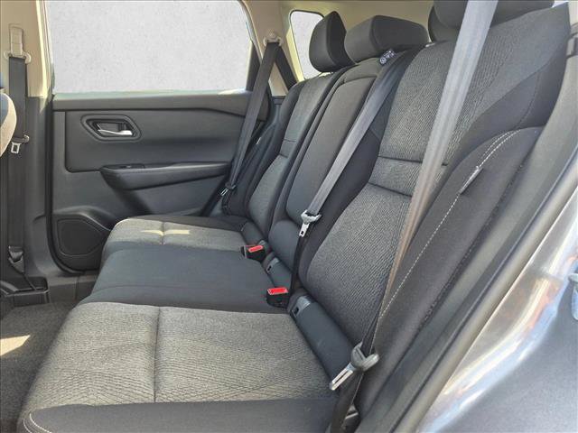 Used 2024 Nissan Rogue SV AWD/4WD image 19