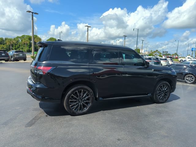 Used 2025 INFINITI QX80 Autograph AWD/4WD image 5
