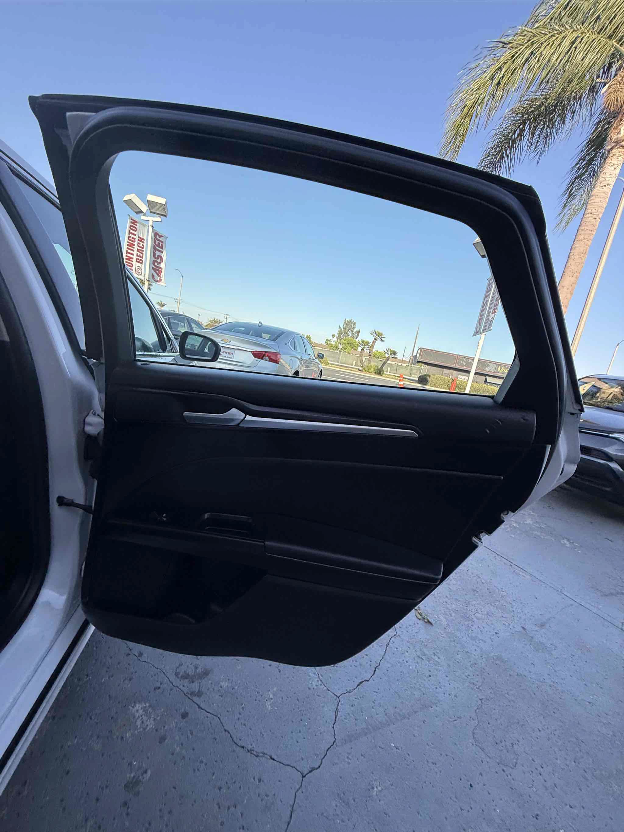 Used 2019 Ford Fusion Energi Titanium FWD image 64