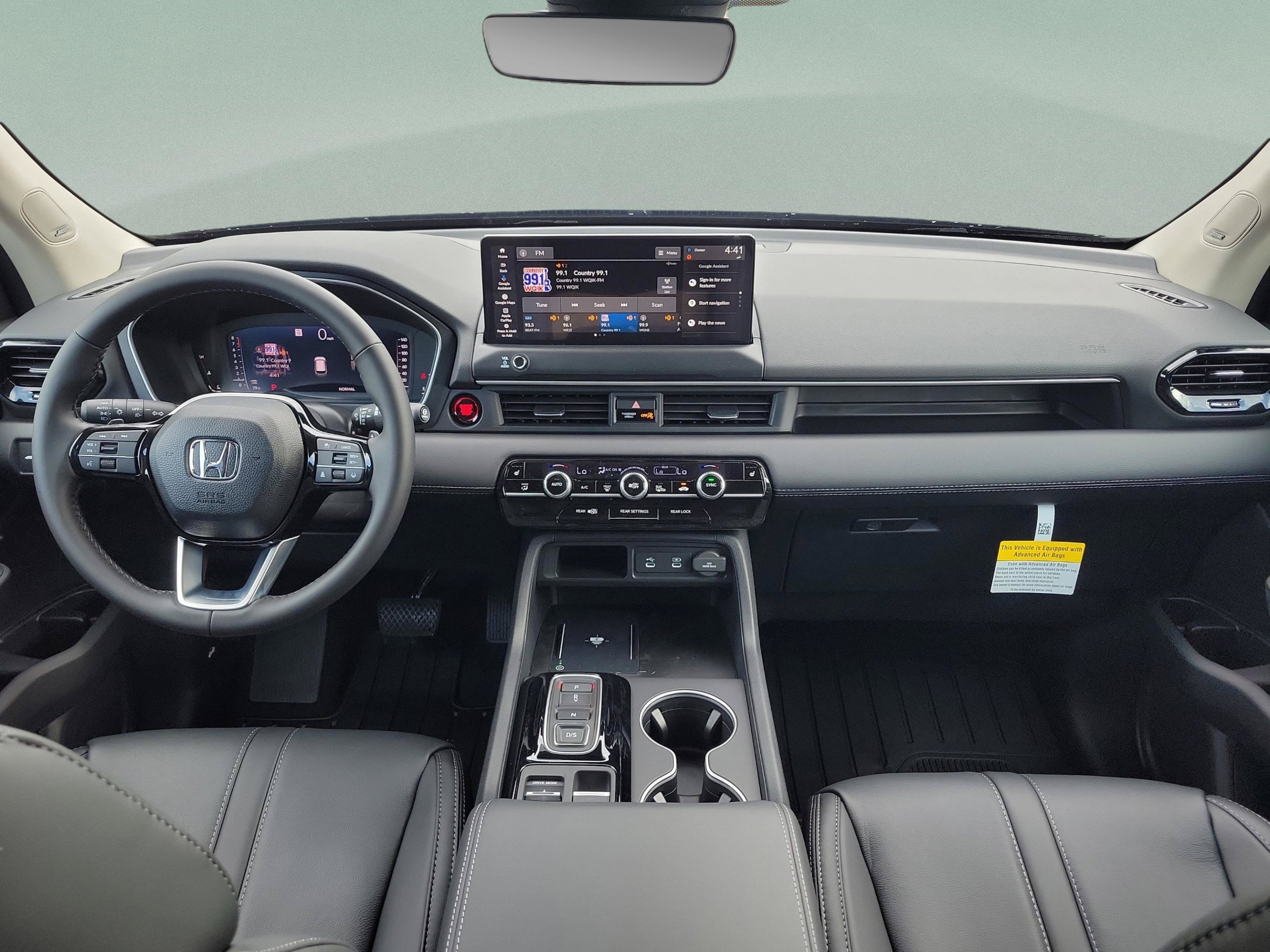 New 2026 Honda Pilot Touring image 12