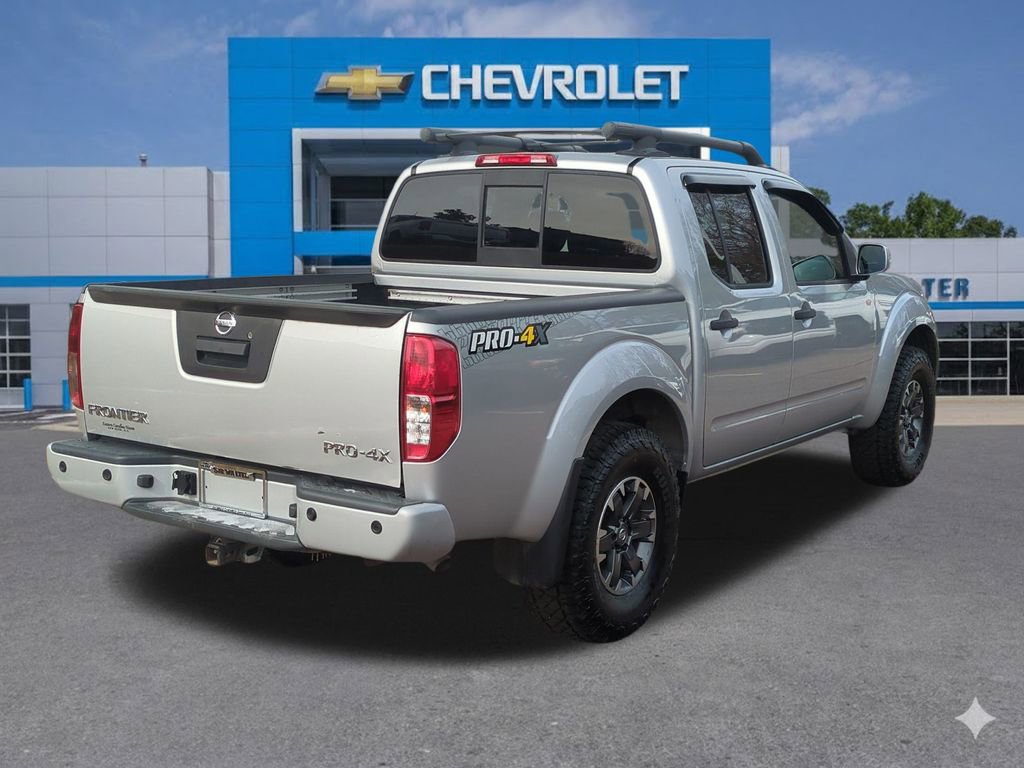 Used 2020 Nissan Frontier PRO-4X image 6