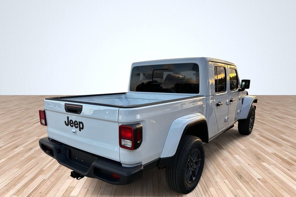 New 2026 Jeep Gladiator Sport image 4