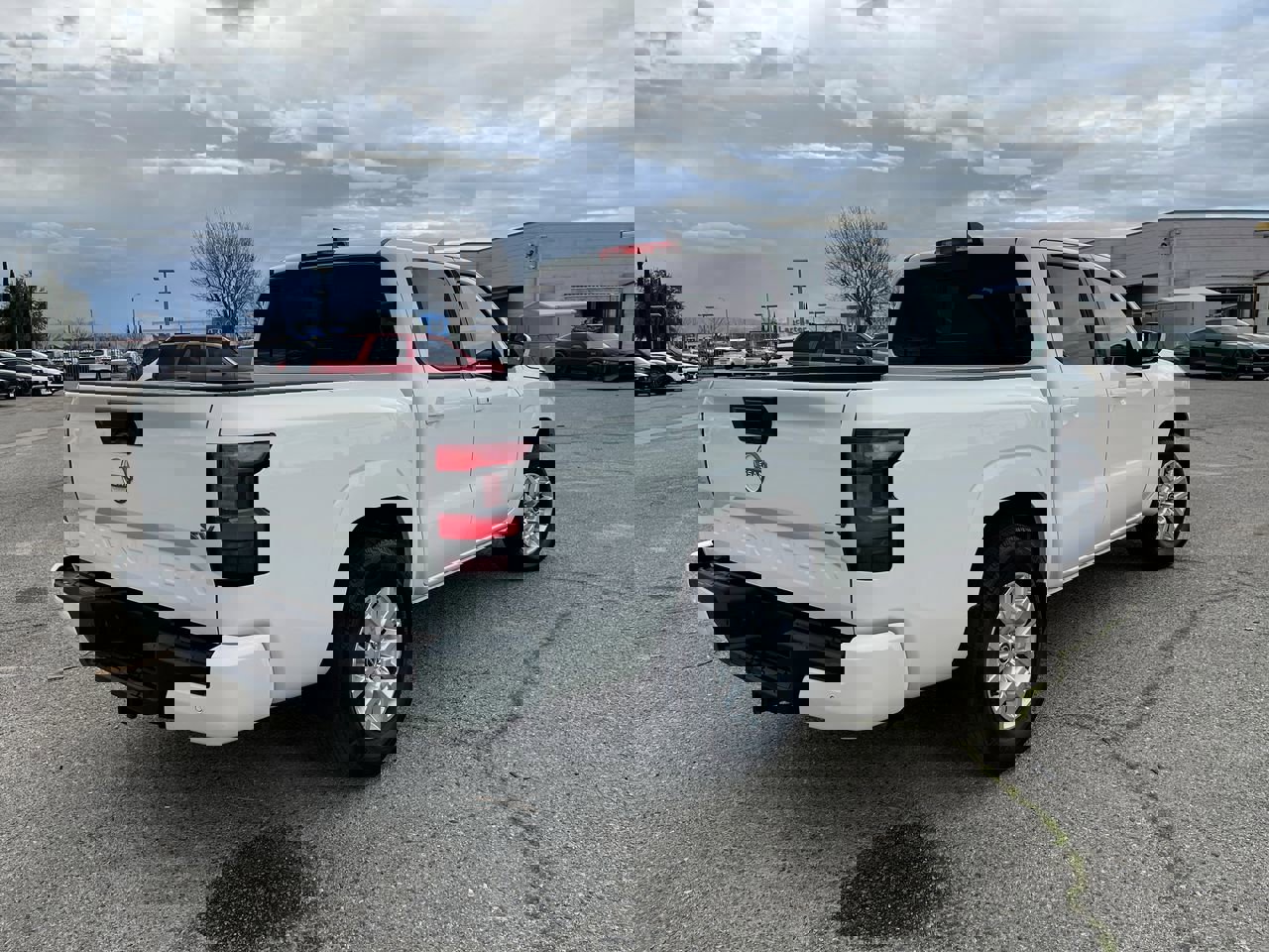 Used 2024 Nissan Frontier SV w/ SV Convenience Package image 6