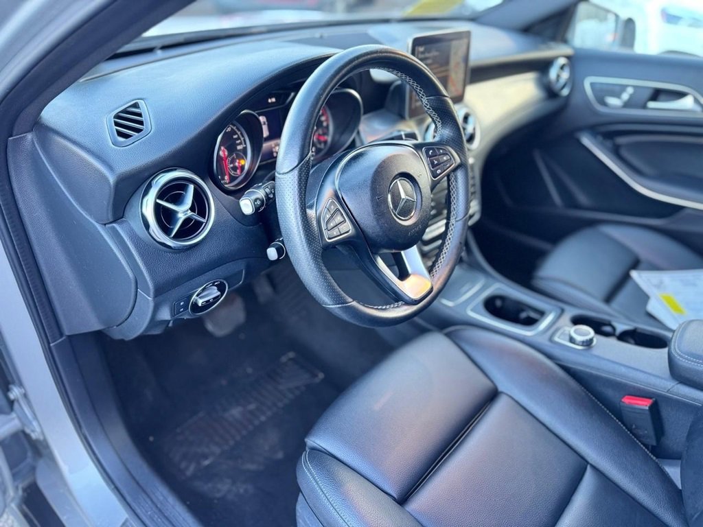 Used 2018 Mercedes-Benz GLA 250 4MATIC image 13