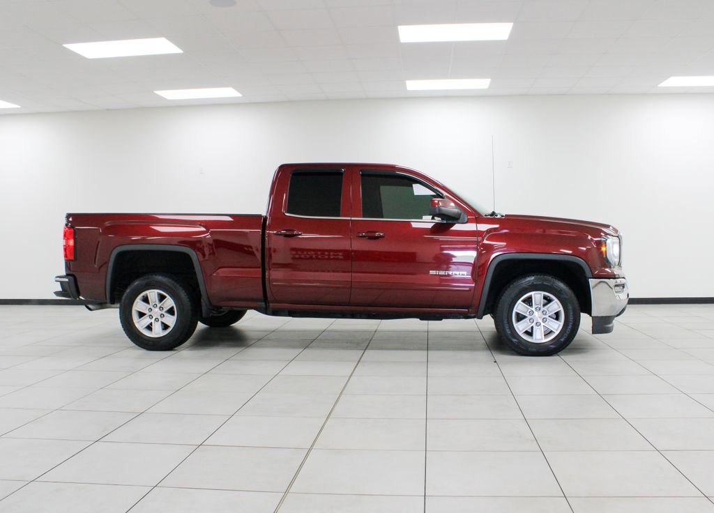 Used 2016 GMC Sierra 1500 SLE w/ SLE Value Package image 5