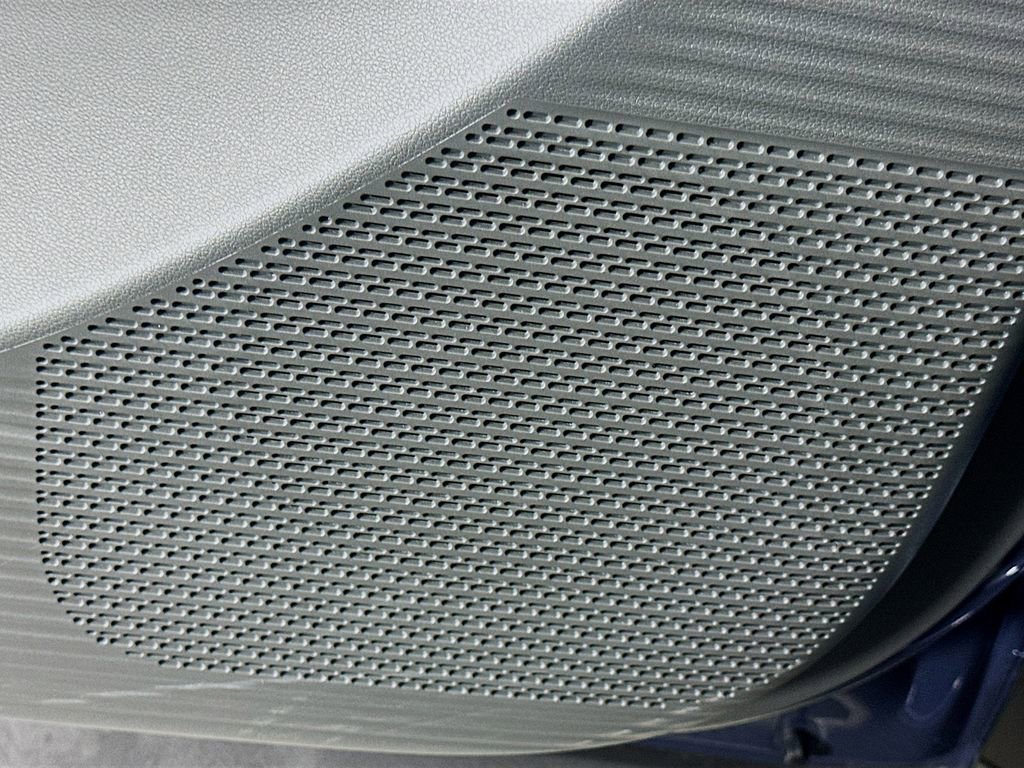 Certified 2025 Hyundai Santa Fe SEL image 18