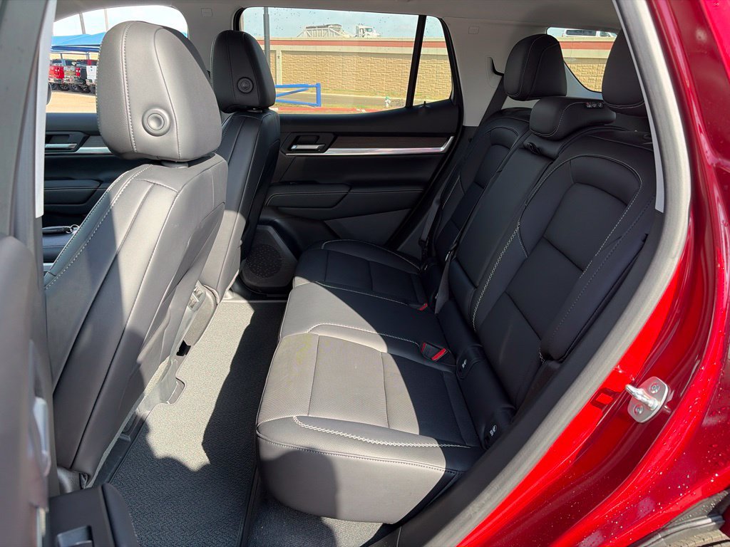 Used 2026 GMC Terrain Denali w/ LPO, Floor Liner Package AWD/4WD image 21
