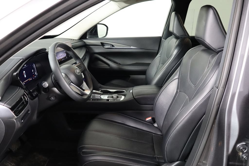 Used 2023 INFINITI QX60 Luxe w/ Cargo Package FWD image 14