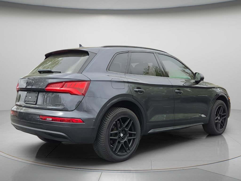 Used 2019 Audi Q5 2.0T Premium w/ Convenience Package image 7