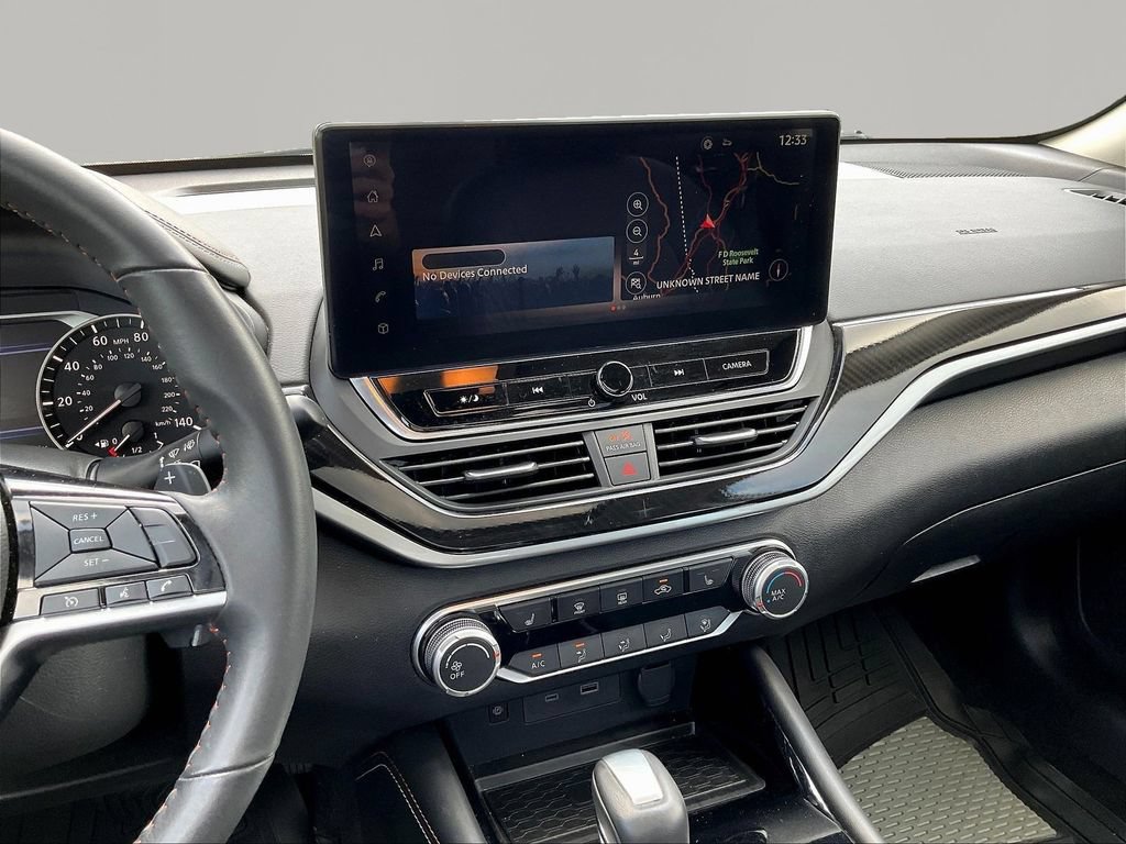 Certified 2024 Nissan Altima 2.5 SR w/ SR Premium Package FWD image 12