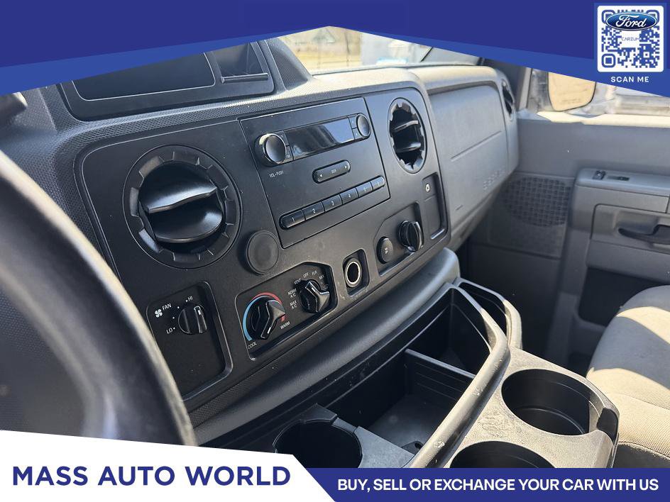Used 2014 Ford E-250 and Econoline 250 RWD image 9