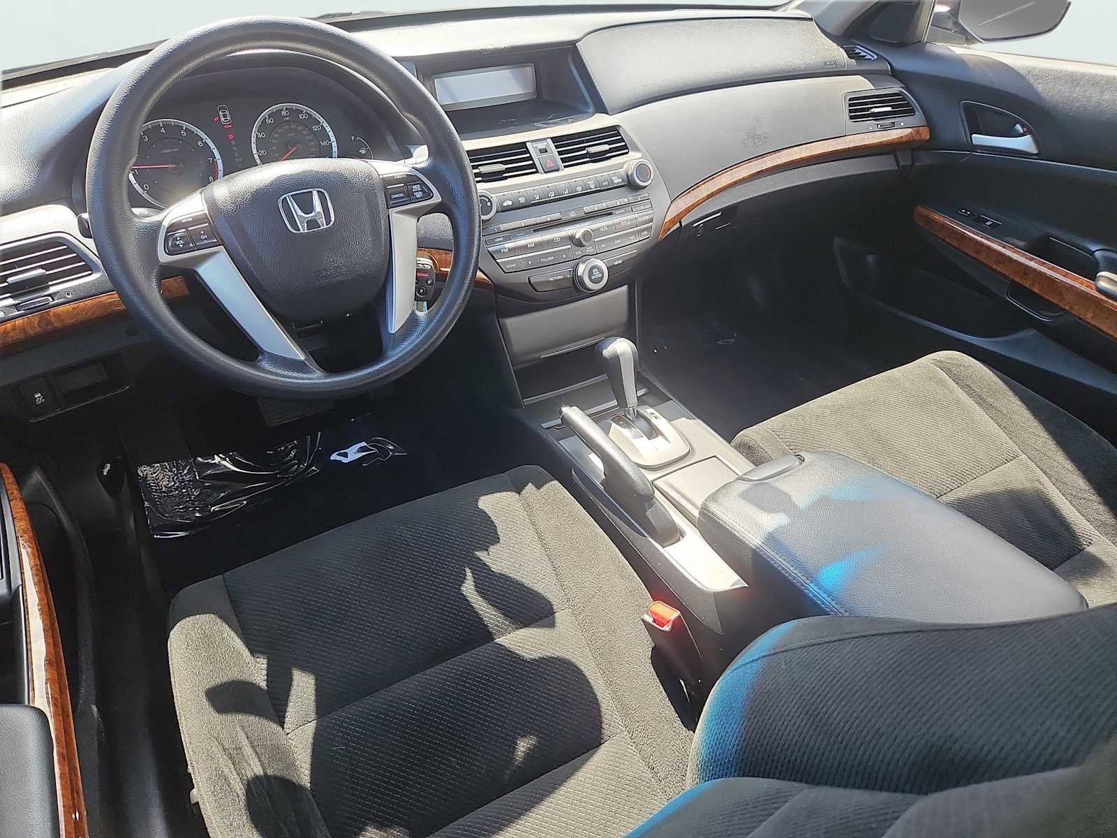 Used 2011 Honda Accord EX image 11