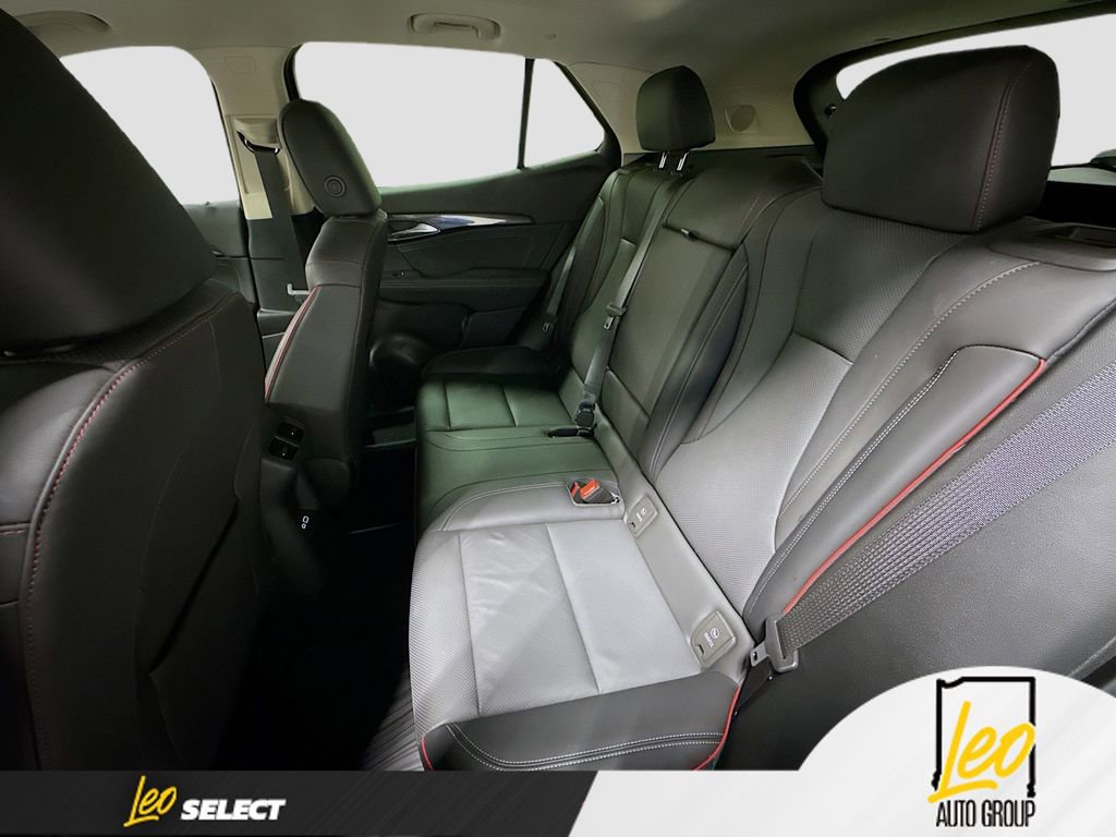 Used 2023 Buick Envision Essence w/ Technology Package I AWD/4WD image 28