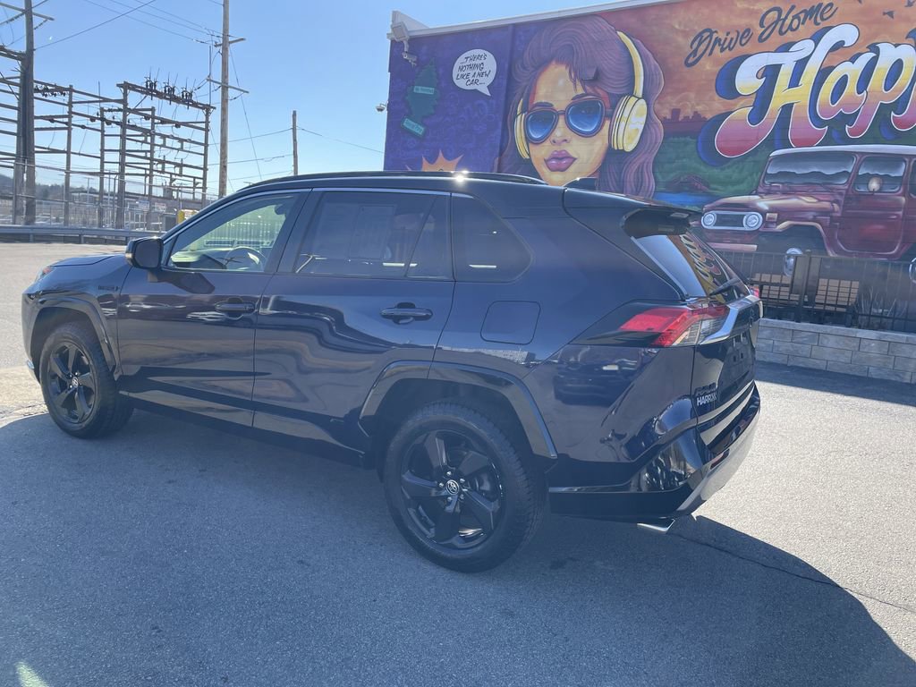 Certified 2020 Toyota RAV4 XSE image 3