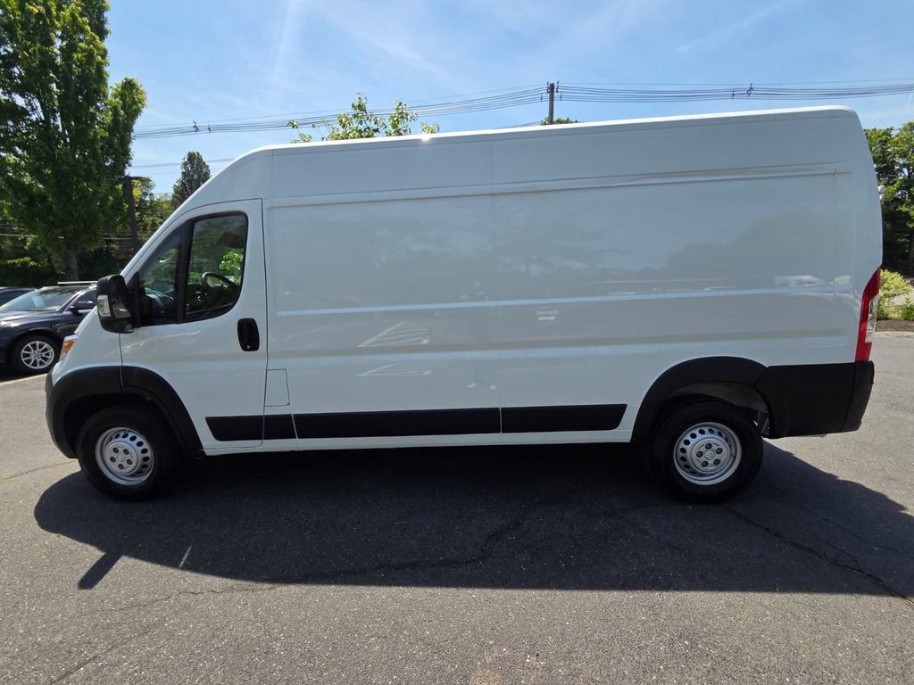 Used 2026 RAM ProMaster 2500 w/ Convenience Group FWD image 8