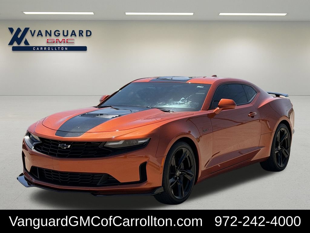 Used 2022 Chevrolet Camaro LT RWD image 6