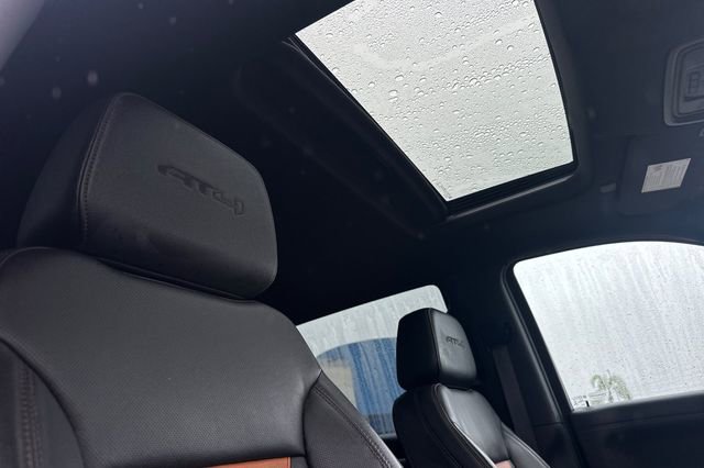 Used 2021 GMC Sierra 1500 AT4 w/ AT4 Premium Package image 18