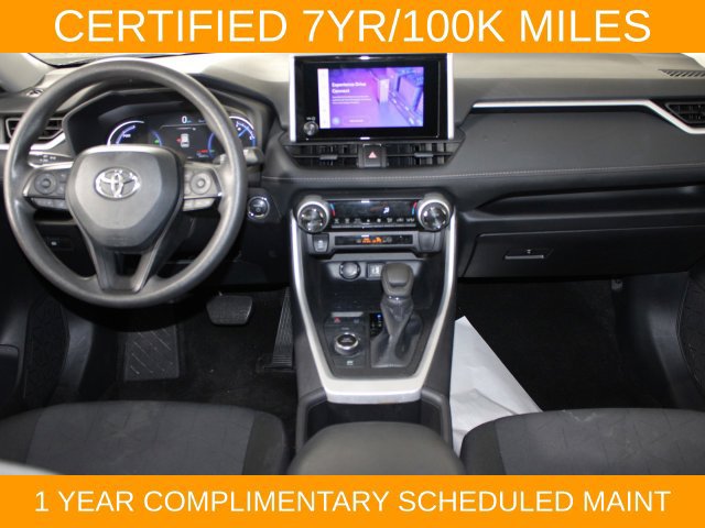 Used 2025 Toyota RAV4 XLE AWD/4WD image 12