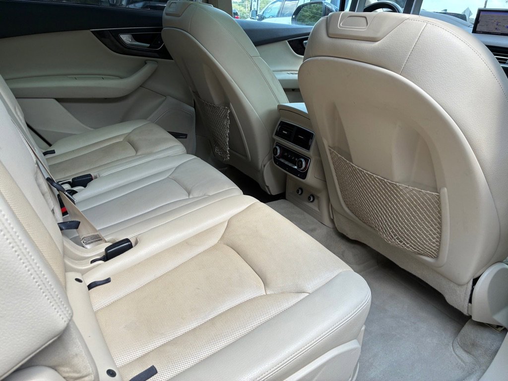 Used 2018 Audi Q7 3.0T Prestige image 27