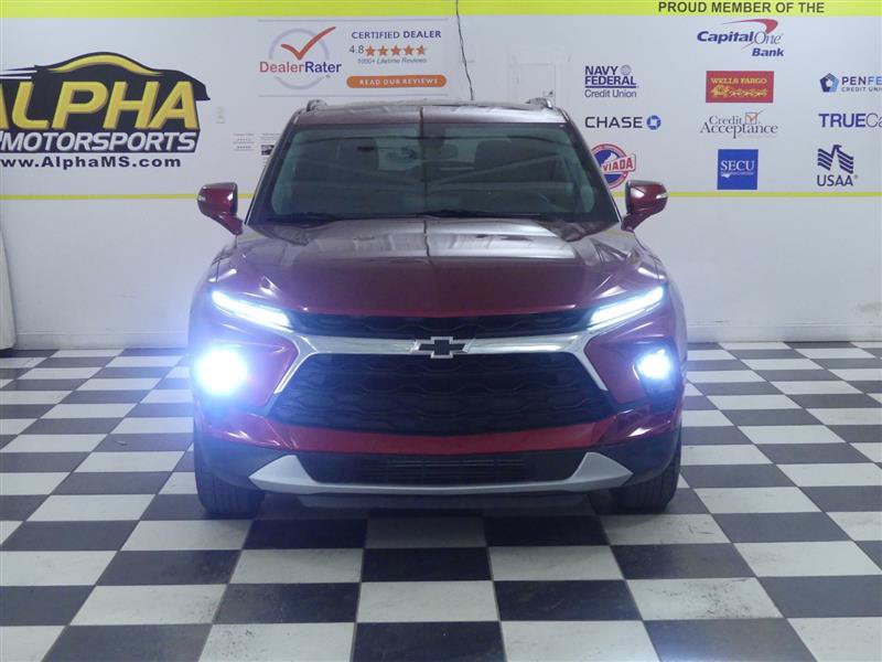 Used 2023 Chevrolet Blazer LT AWD/4WD image 2