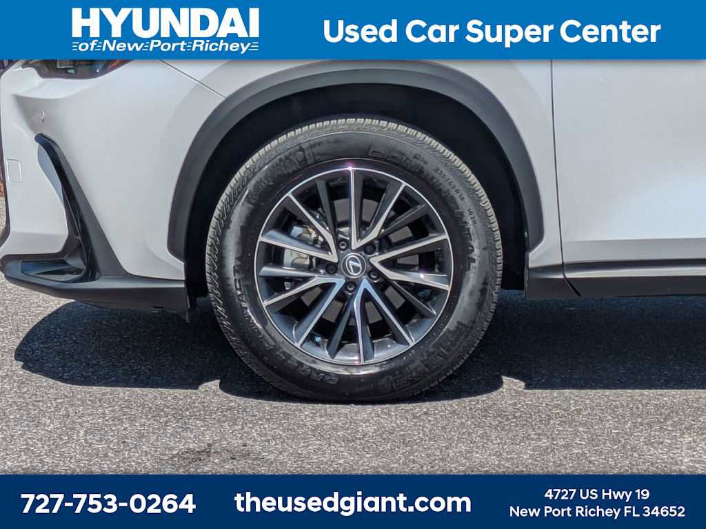 Used 2024 Lexus NX 350 AWD image 9
