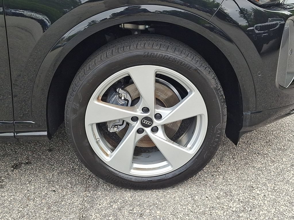 Used 2025 Audi Q5 Premium Plus AWD/4WD image 8