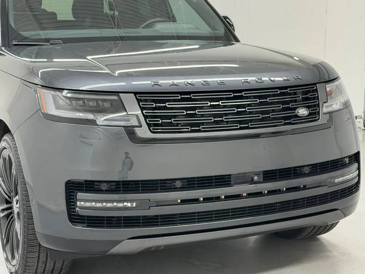Used 2024 Land Rover Range Rover SE AWD/4WD image 44