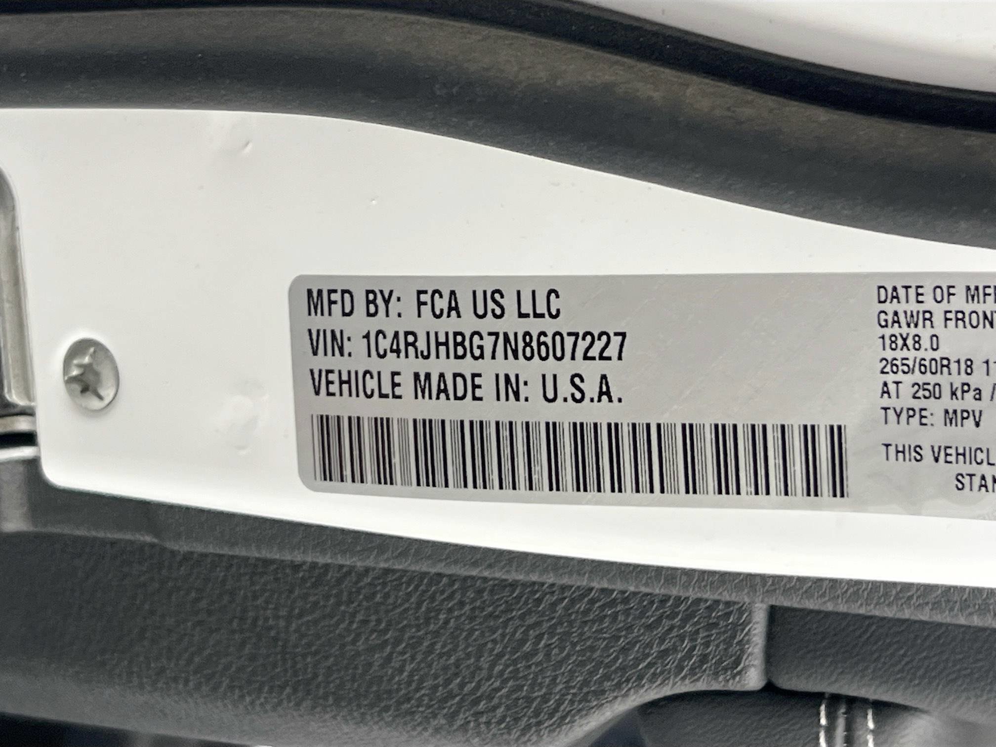 Used 2022 Jeep Grand Cherokee Limited image 32