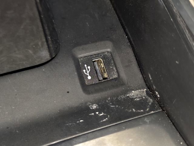 Used 2021 BMW X7 M50i w/ Dynamic Handling Package image 24