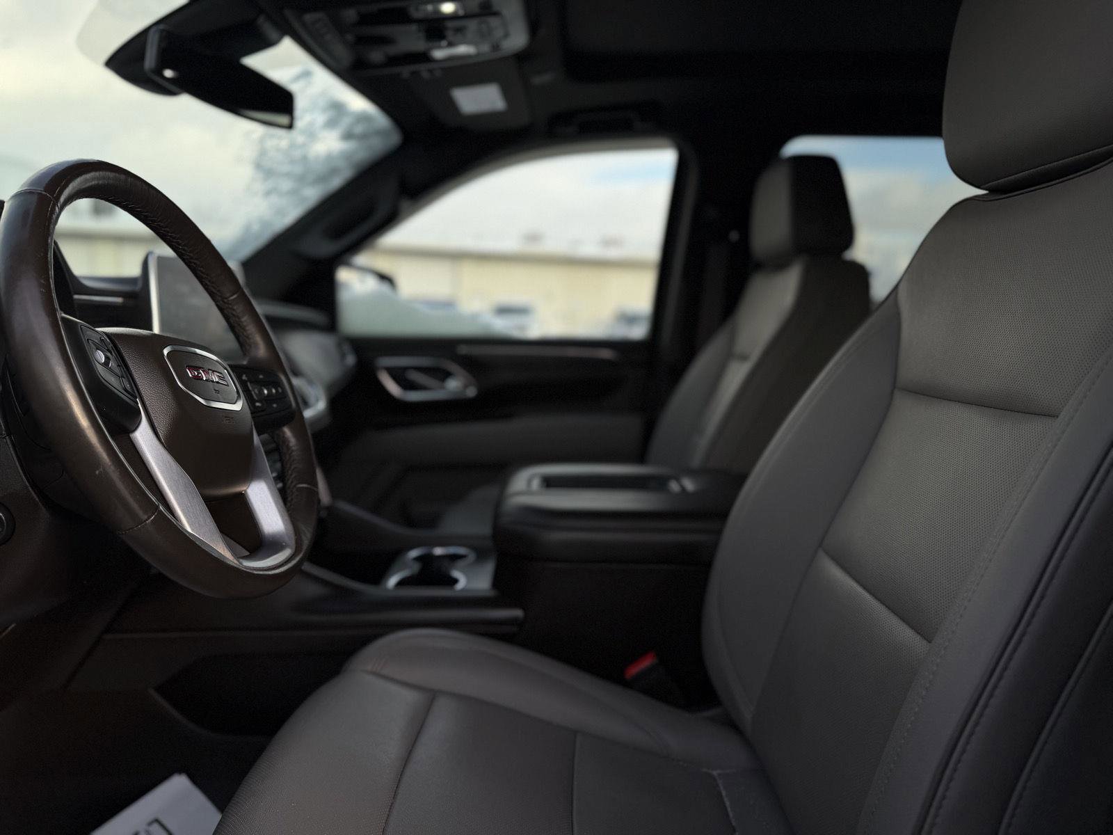 Certified 2022 GMC Yukon XL SLT w/ SLT Premium Package image 12