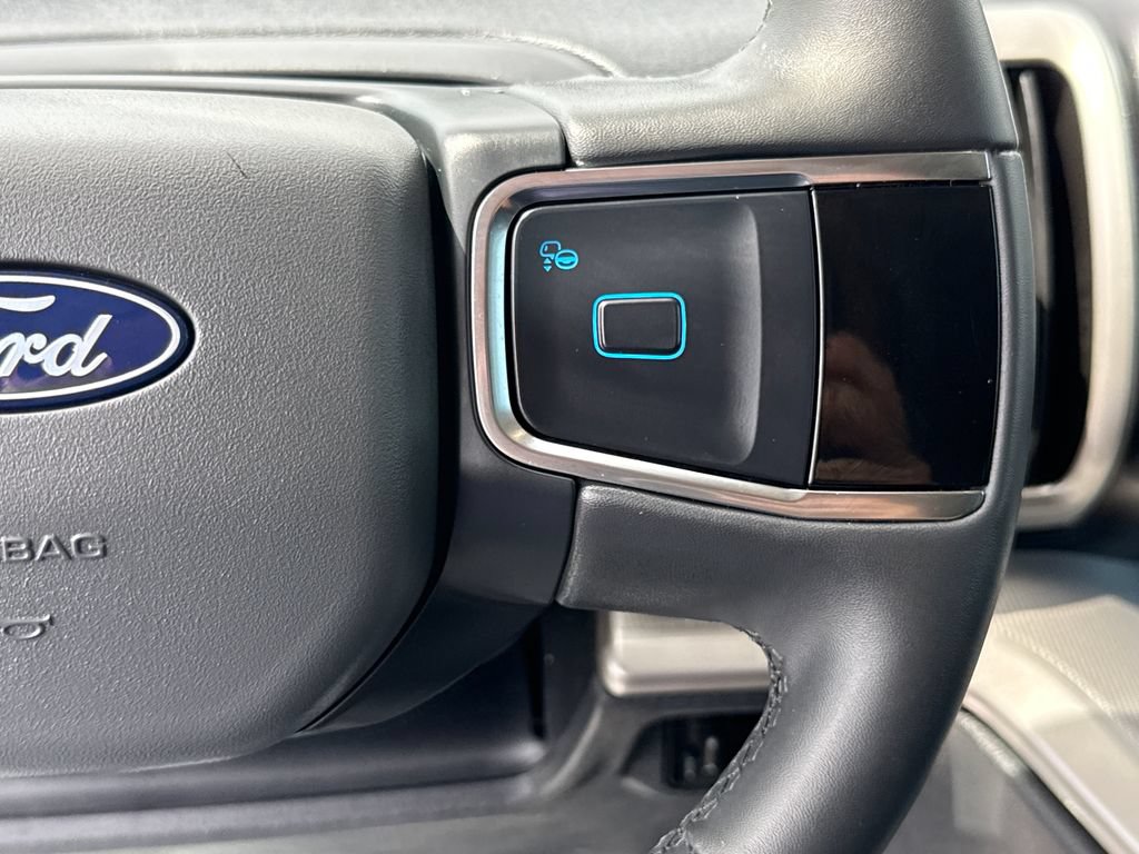Certified 2025 Ford Expedition Max Active RWD image 16