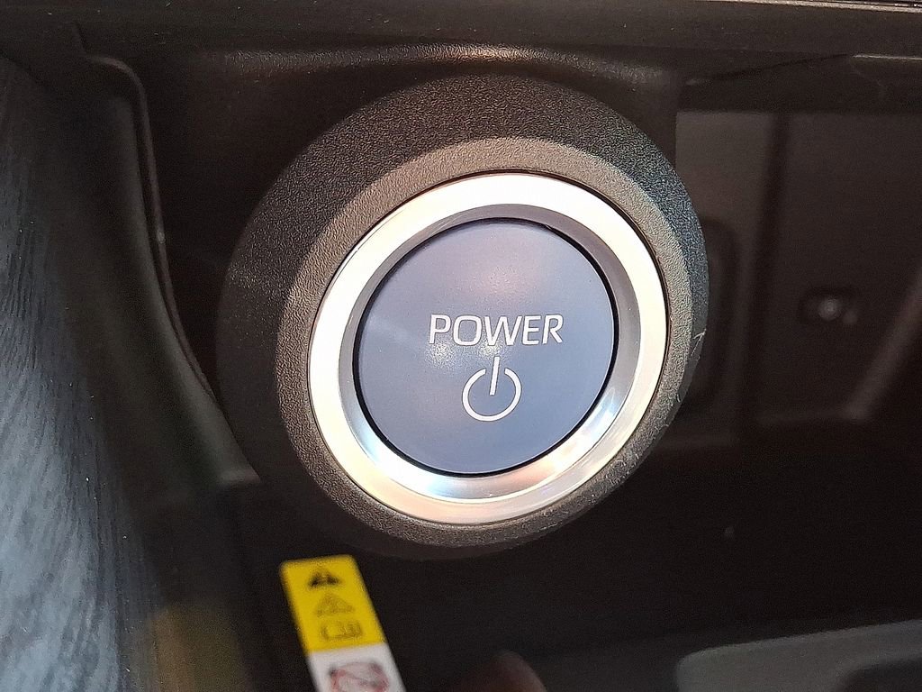 Used 2021 Toyota Venza Limited AWD/4WD image 22