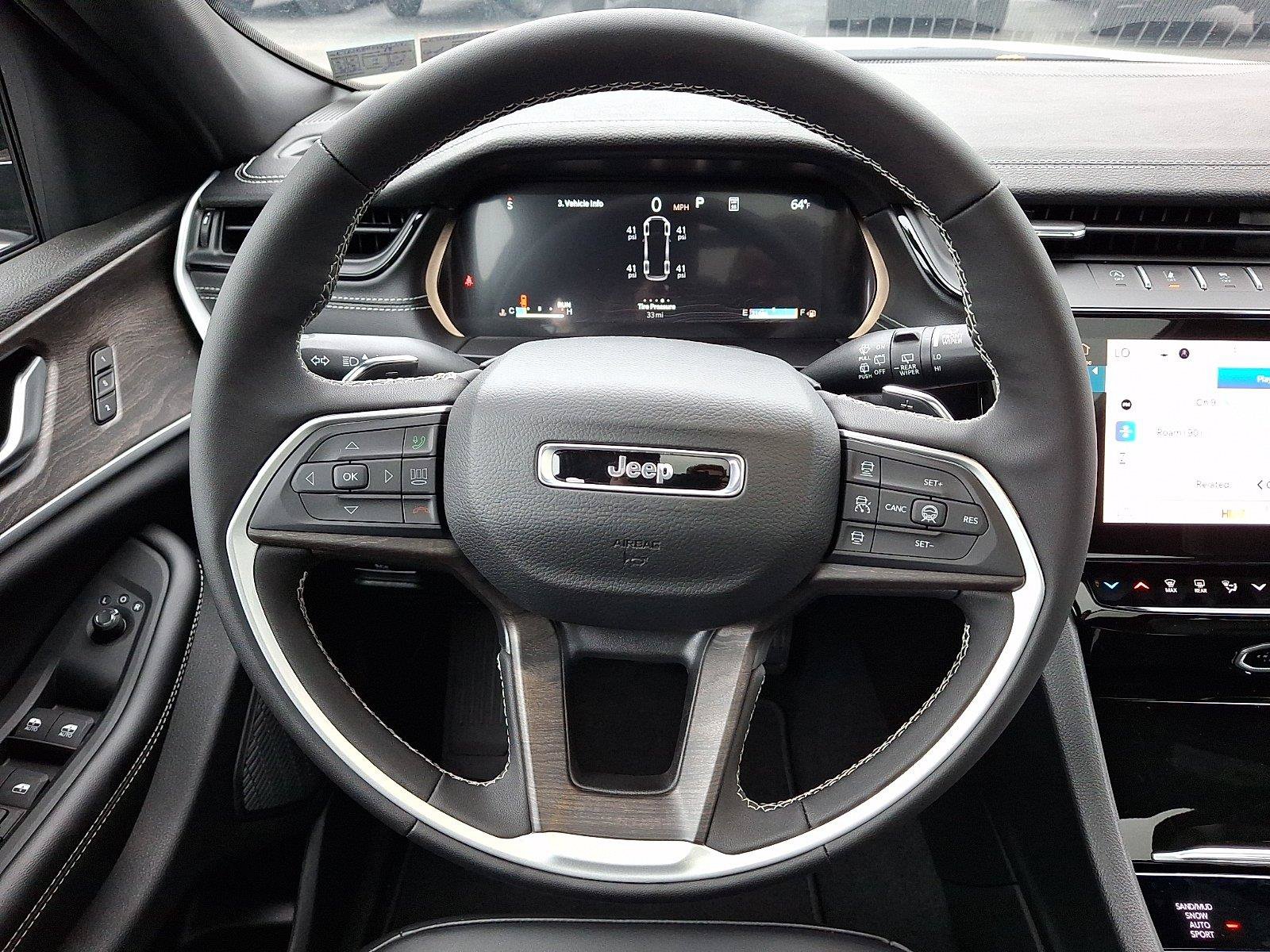 New 2027 Jeep Grand Cherokee L Limited AWD/4WD image 15