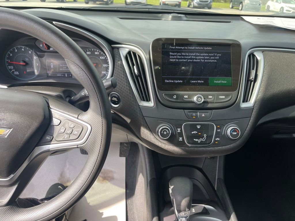Used 2022 Chevrolet Malibu LS w/ LPO, Floor Liner Package FWD image 11