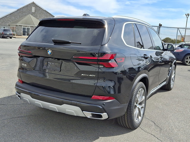 New 2026 BMW X5 xDrive40i w/ Climate Comfort Package image 4