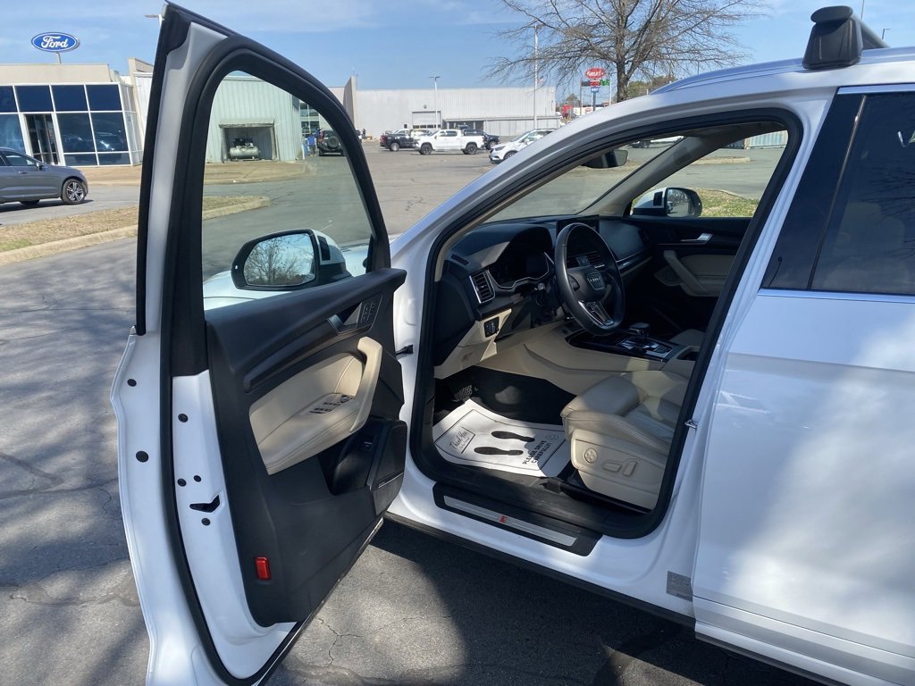 Used 2024 Audi Q5 2.0T Premium Plus image 10