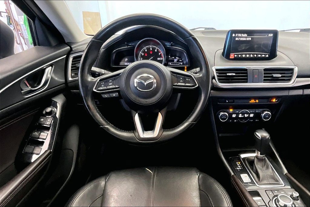 Used 2017 MAZDA MAZDA3 Grand Touring FWD image 5