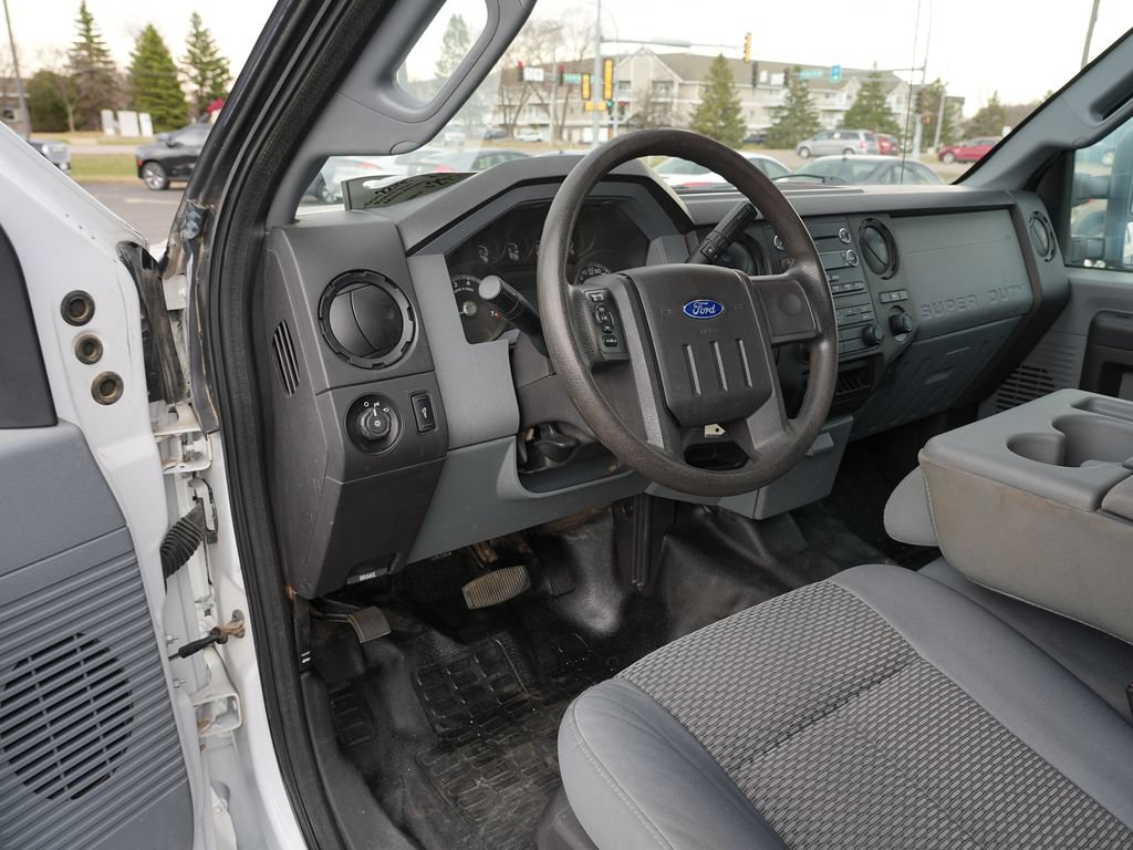 Used 2015 Ford F250 XL w/ Power Equipment Group AWD/4WD image 13