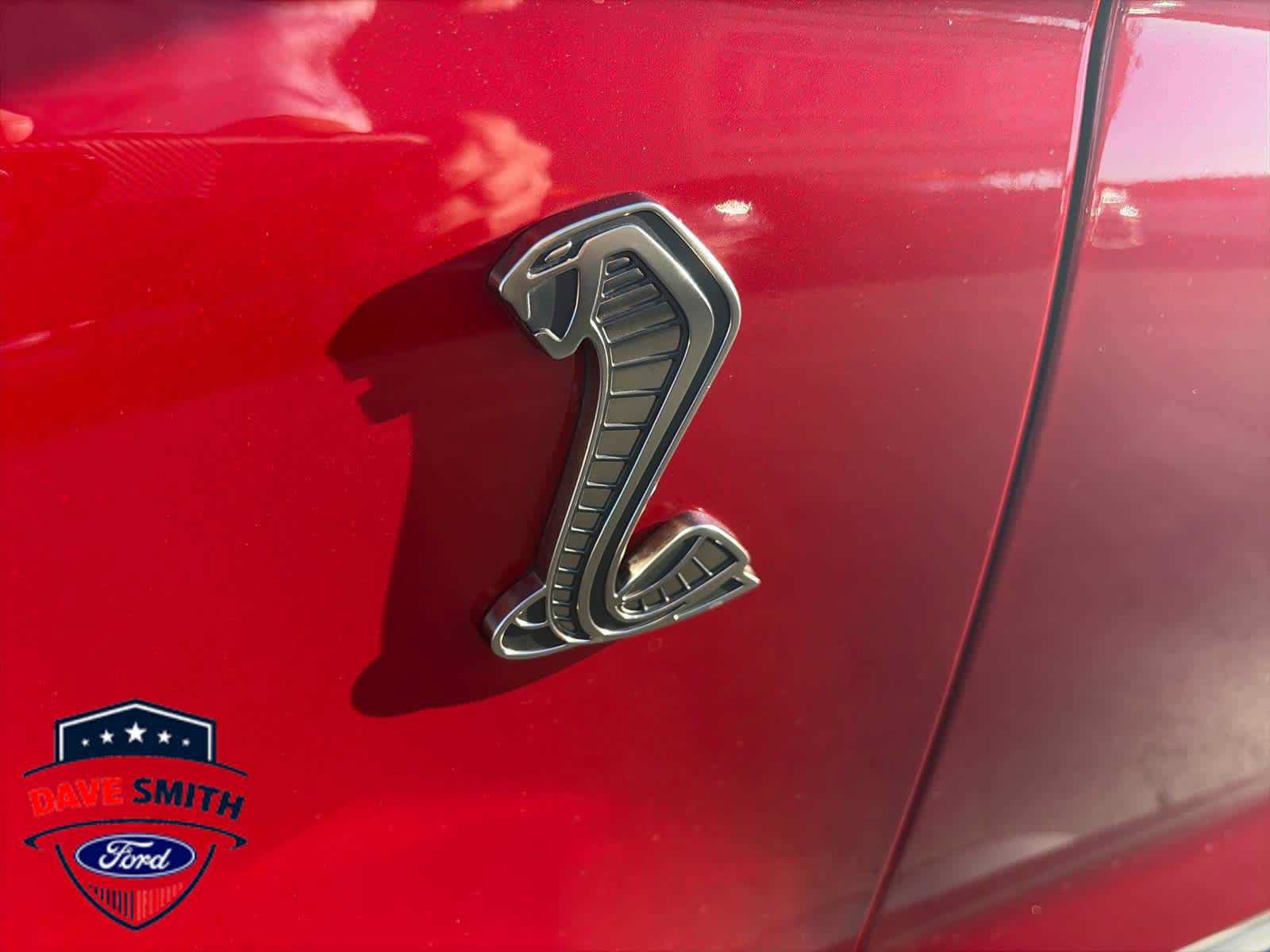 Used 2020 Ford Mustang Shelby GT500 w/ Technology Package RWD image 3