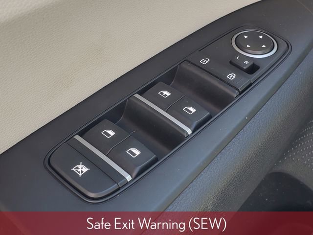 Used 2022 Kia Forte LXS w/ LXS Technology Package image 12