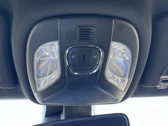 Used 2024 Jeep Compass Trailhawk AWD/4WD image 39