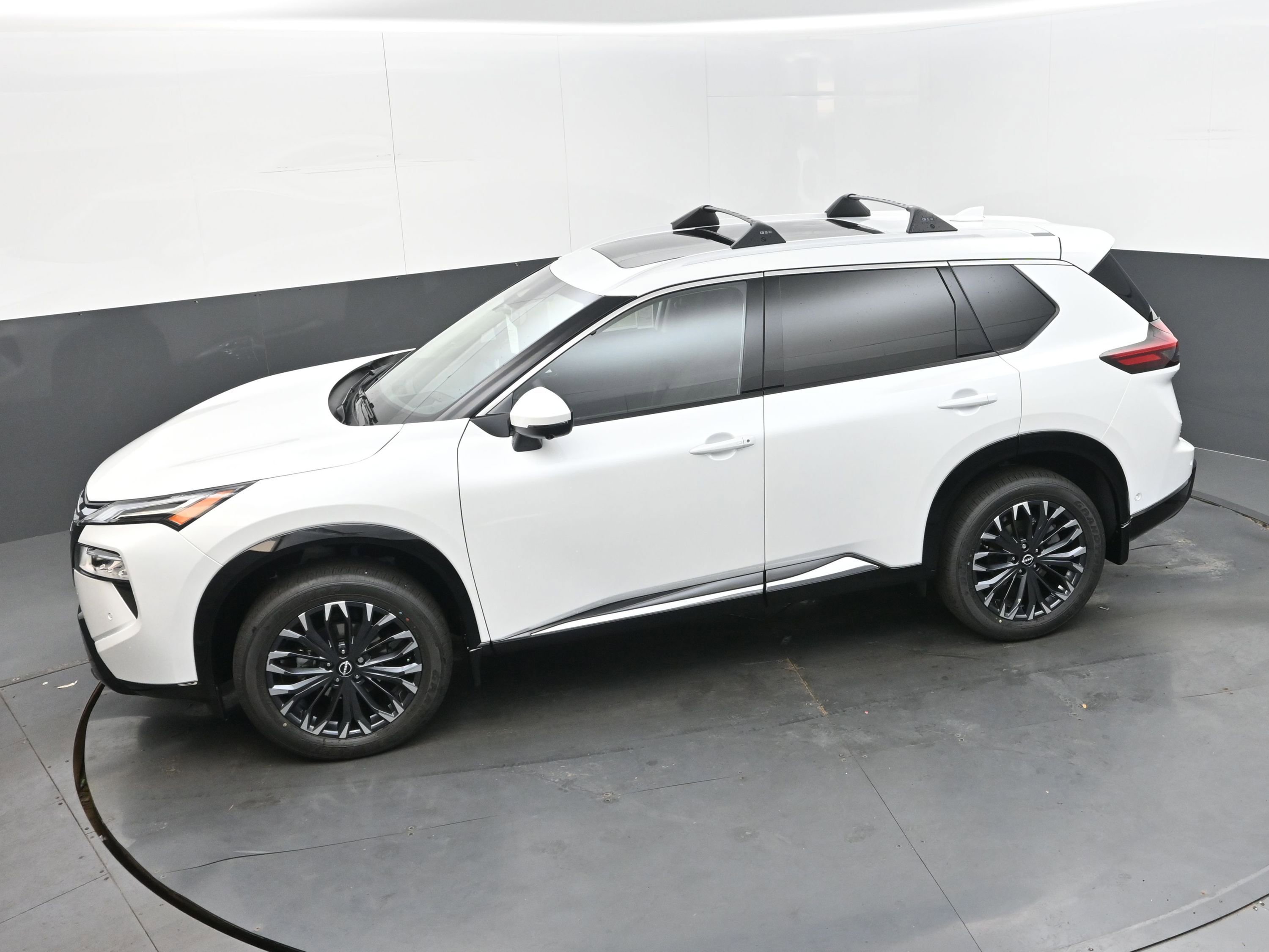 New 2025 Nissan Rogue Platinum w/ Platinum Premium Package image 29