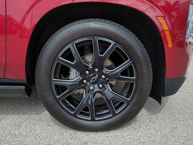 Used 2025 Chevrolet Tahoe High Country image 10