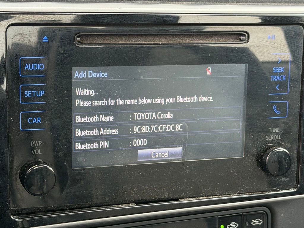 Used 2017 Toyota Corolla SE w/ Carpet Mat Package (TMS) image 28