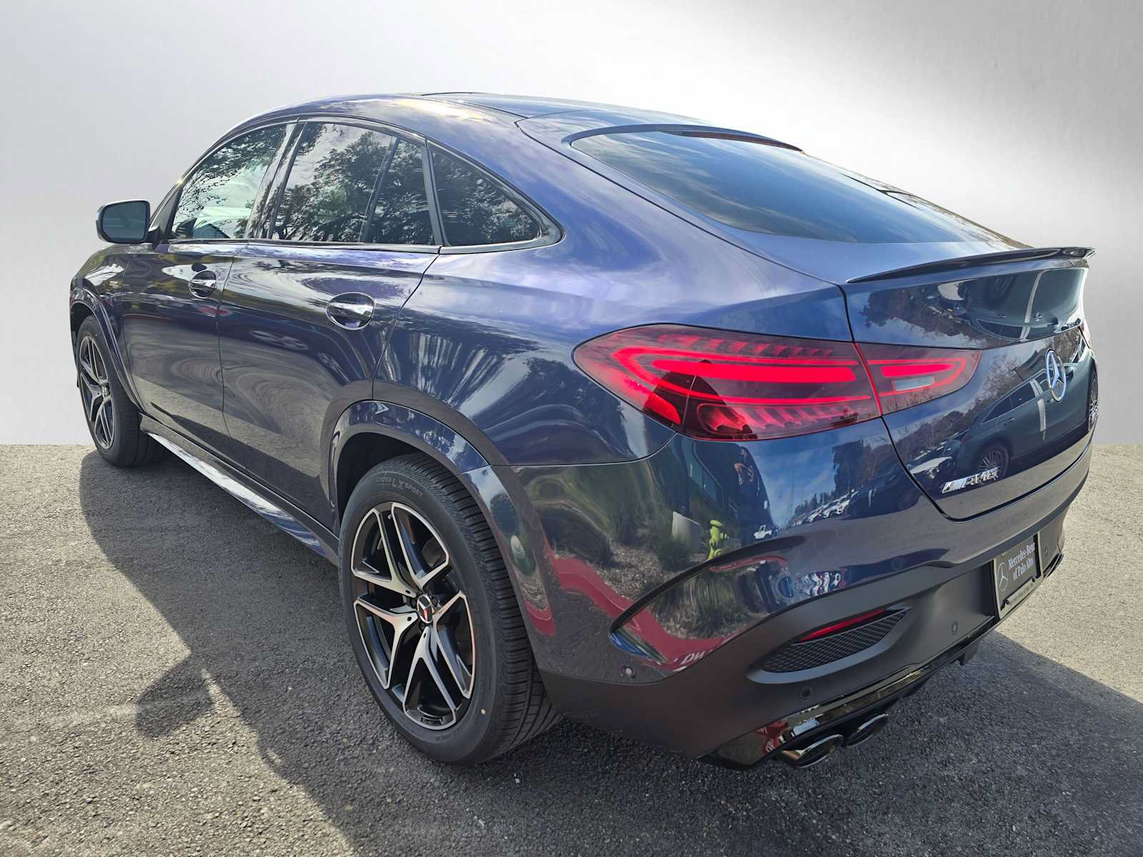New 2026 Mercedes-Benz GLE 53 AMG 4MATIC Coupe image 5