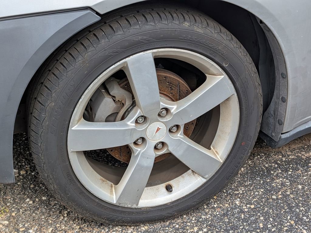 Used 2007 Pontiac G6 GT w/ Premium Package image 8