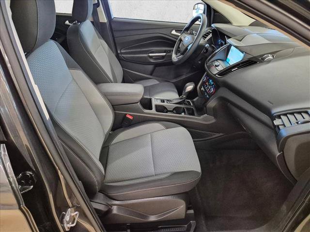 Certified 2019 Ford Escape SE FWD image 23